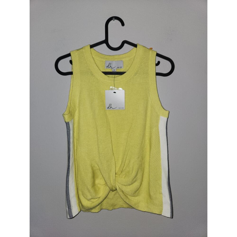 DH New york top sweater vest S NwT